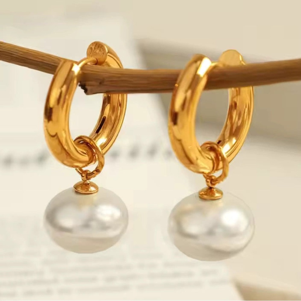 Elegant Gold Pearl Hoop Earrings